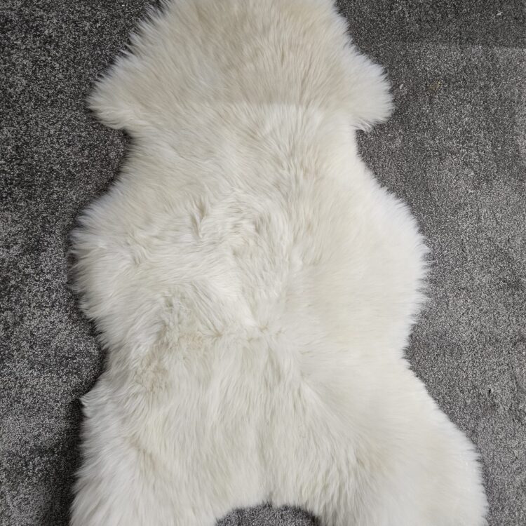 Äkta Fårskinn VIT XL